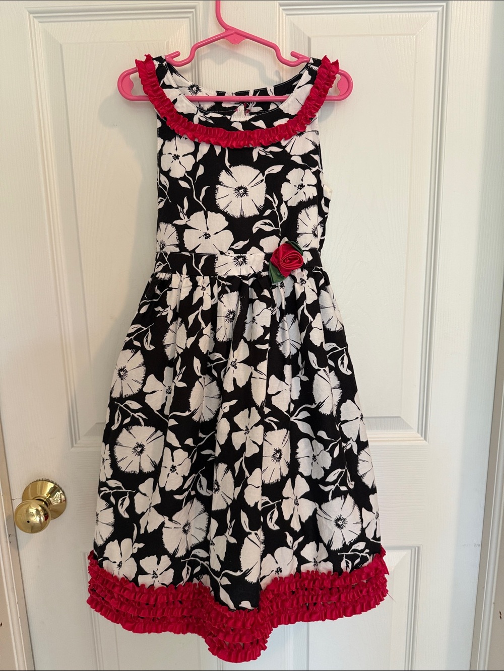 Jillian’s Closet Black & White Floral Girls' Dress with Pink Trim size 7